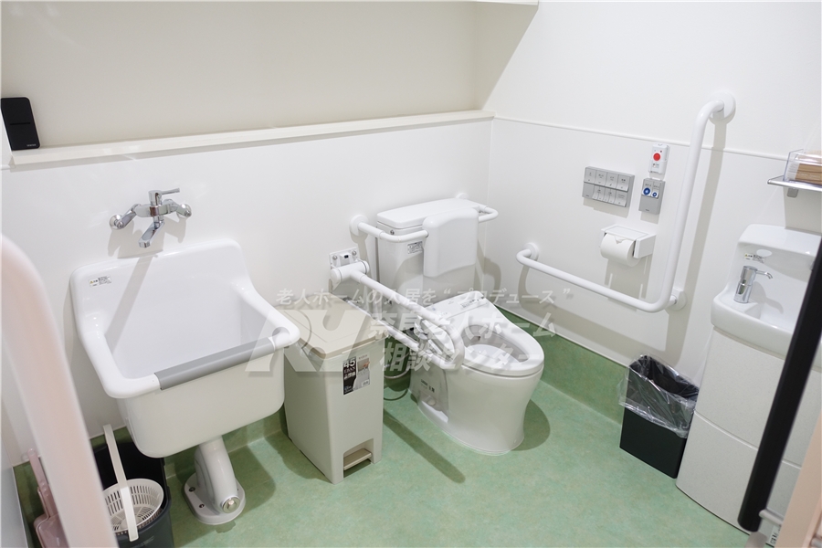 かさね奈良六条共用トイレ